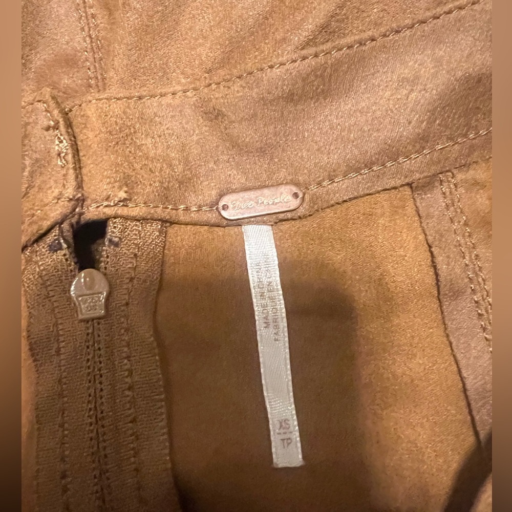 FREE PEOPLE Rumi Ruched Faux
Leather Mini Cognac Brown Sexy
Spring Skirt XS NEW - Picture 6 of 6